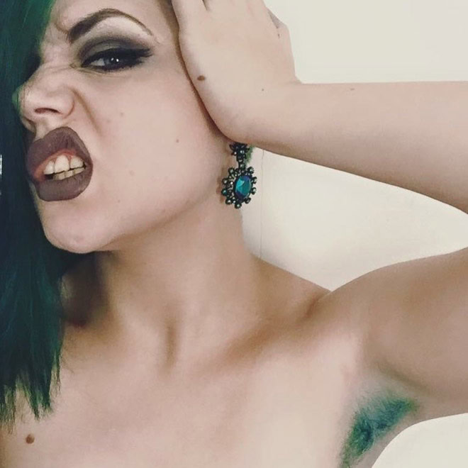 Dyed armpits.